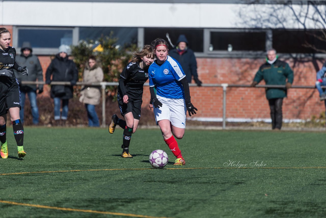 Bild 391 - B-Juniorinnen Halbfinale SVHU - Holstein Kiel : Ergebnis: 3:0